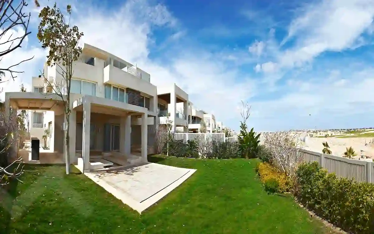 Chalet 110m for sale in Hacienda Bay - North Coast (Golf View)
